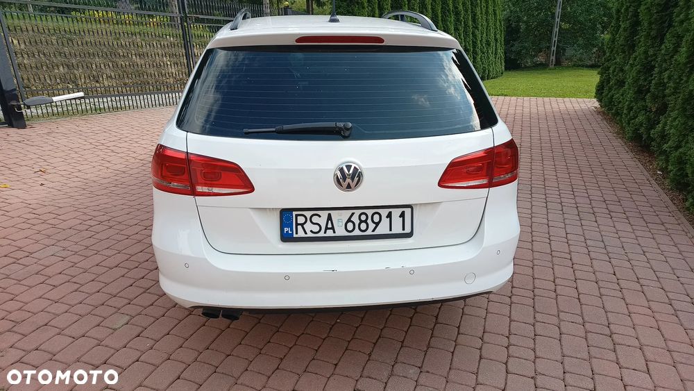 Volkswagen Passat 2.0 TDI Comfortline DSG - 16