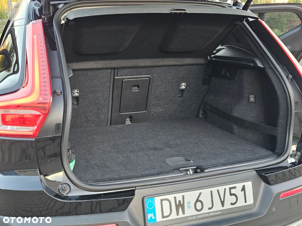 Volvo XC 40 B4 B Momentum - 34