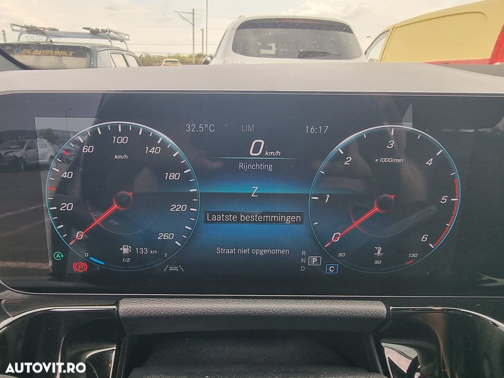 Mercedes-Benz GLA 200 d 8G-DCT Style - 17