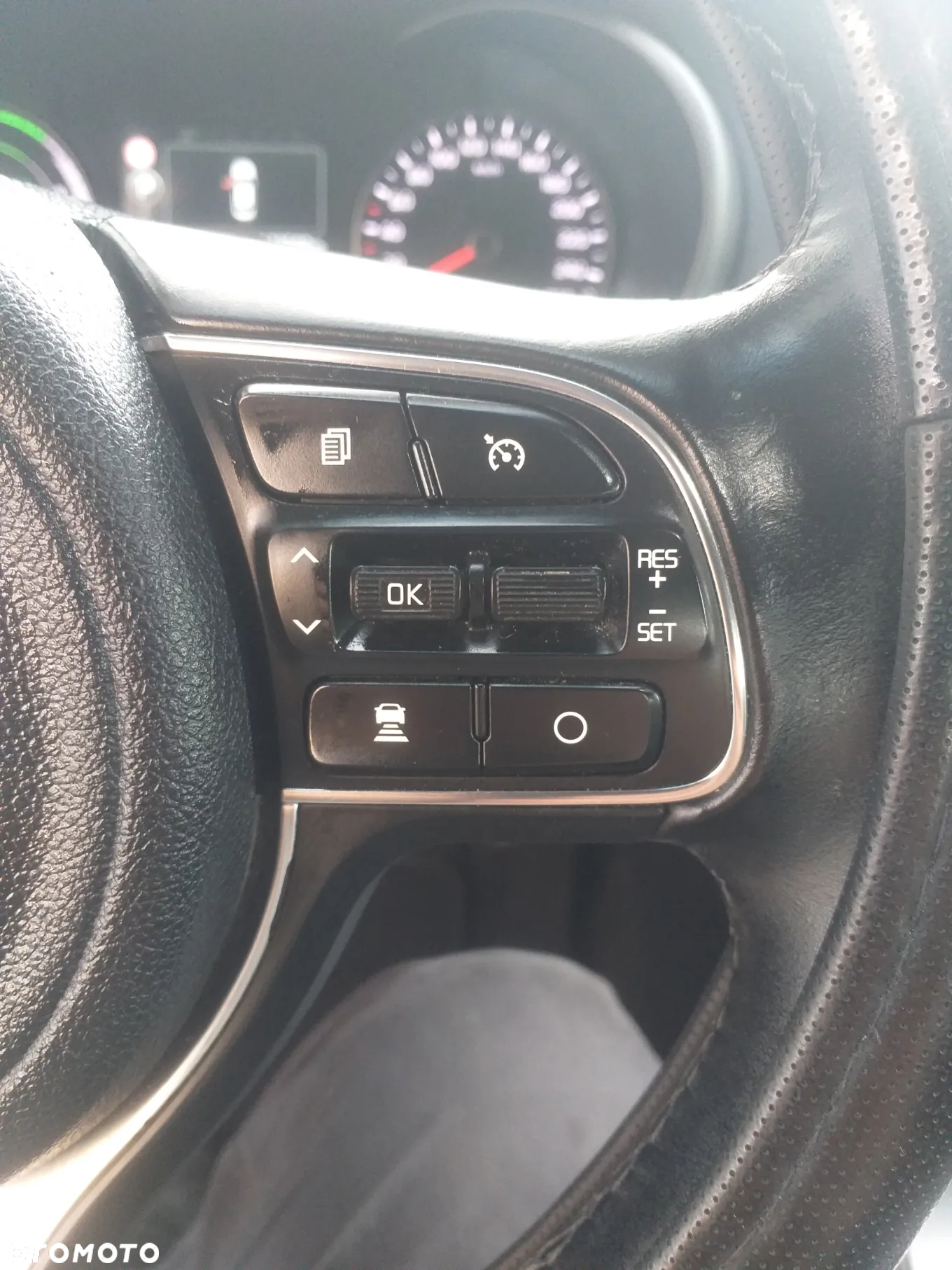 Kia Optima Plug-in Hybrid - 14