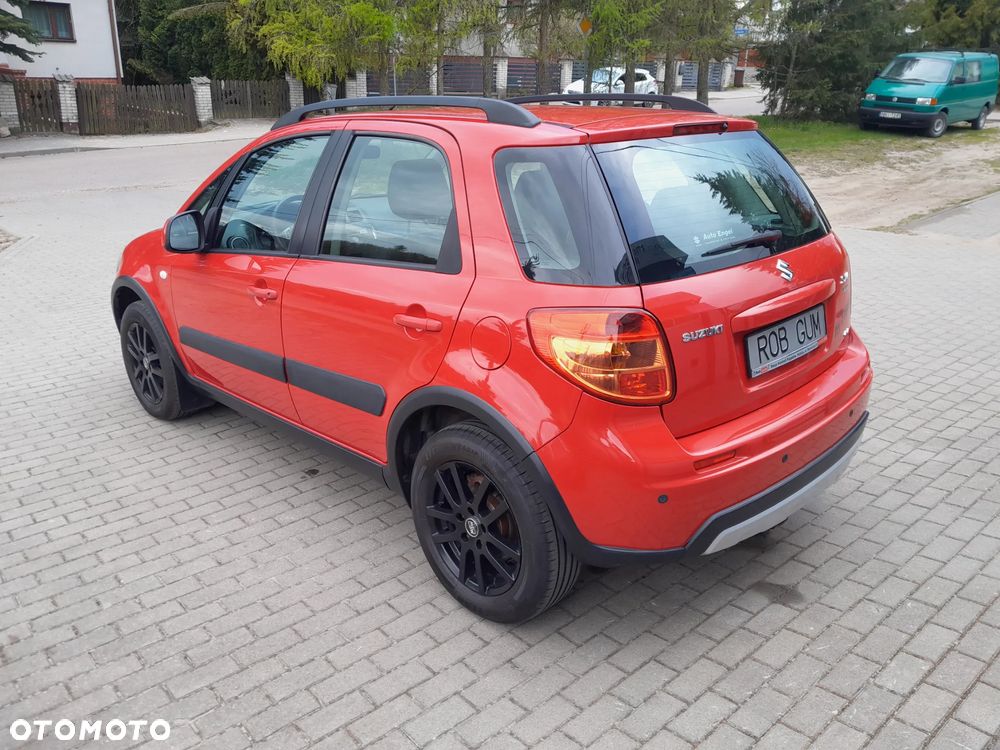 Suzuki SX4 1.6 VVT 4x2 Comfort - 3