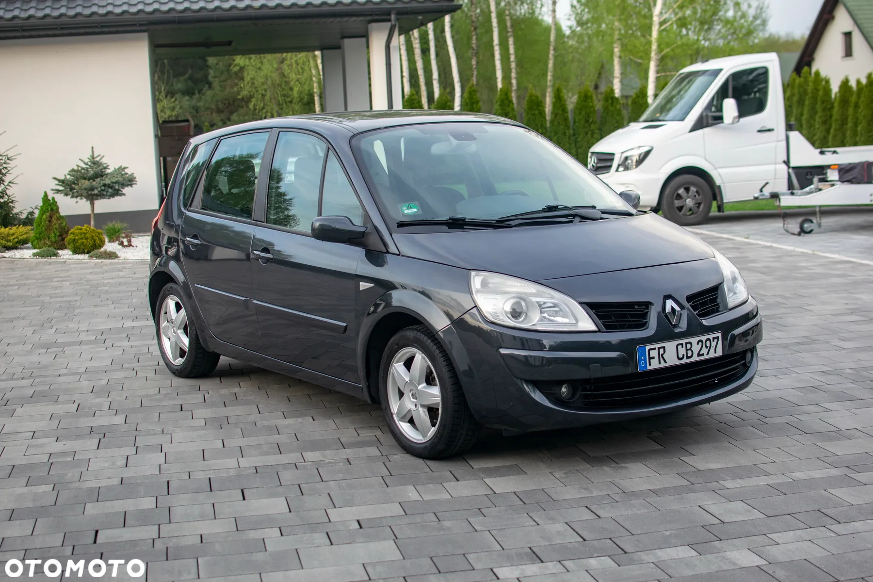 Renault Scenic - 31