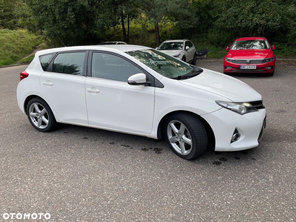 Toyota Auris 1.6 Valvematic Comfort - 5