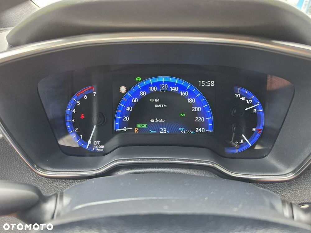 Toyota Corolla - 24
