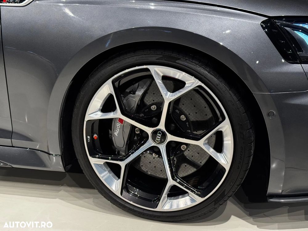 Audi RS5 - 6