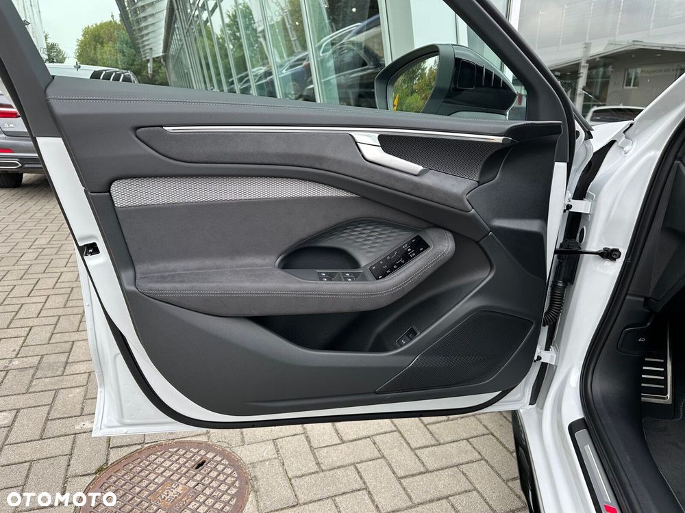 Audi A6 Limousine - 11