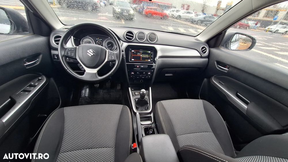 Suzuki Vitara 1.0 Passion - 3