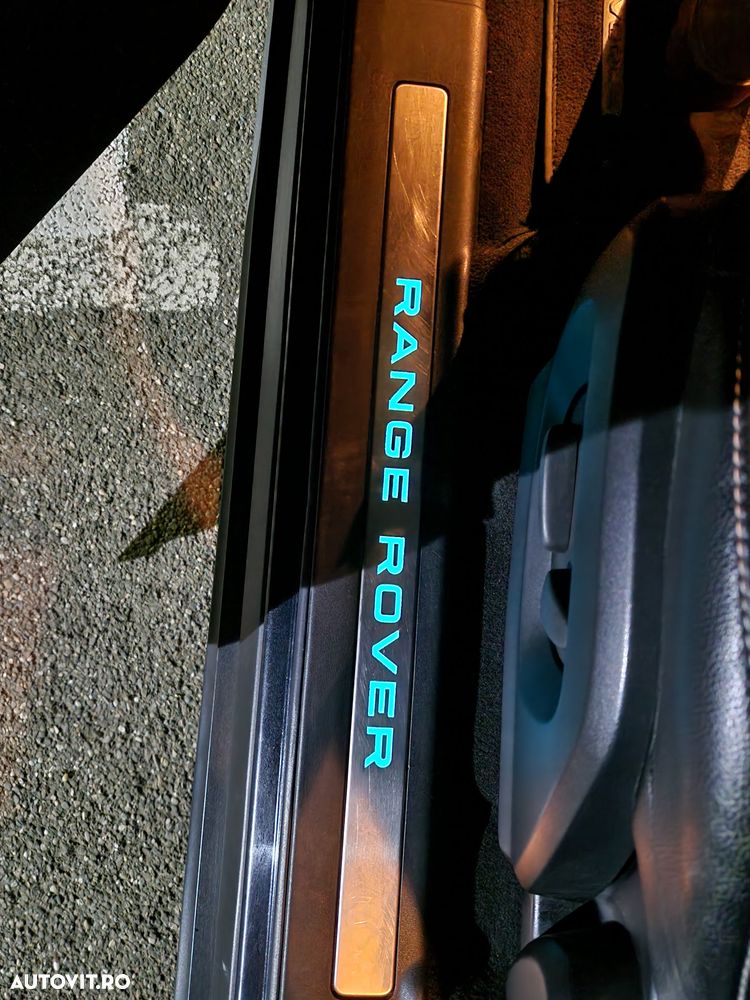 Land Rover Range Rover Evoque - 15