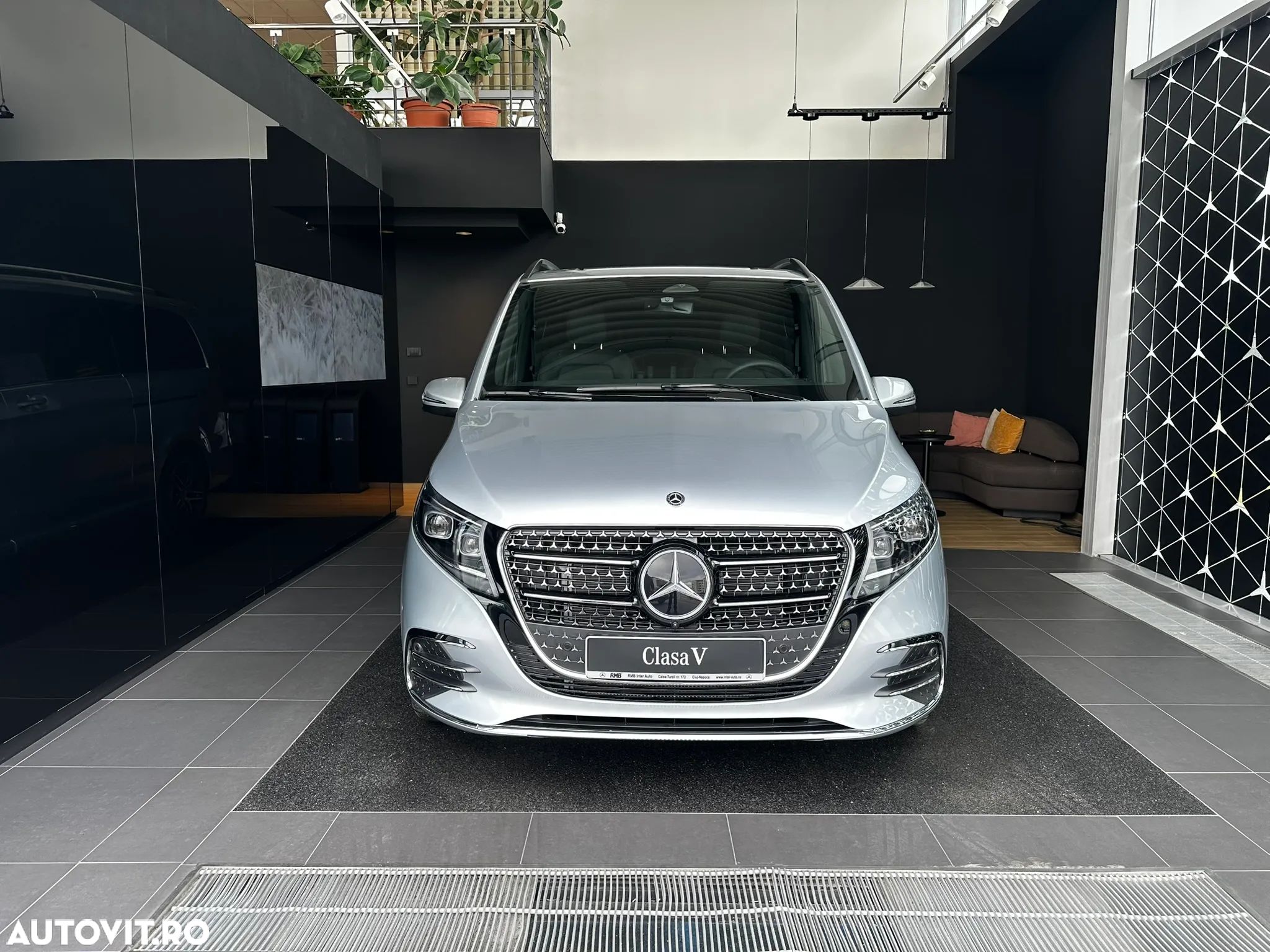 Mercedes-Benz V 300 d Combi Extra-lung 237 CP RWD 9AT Avantgarde - 1