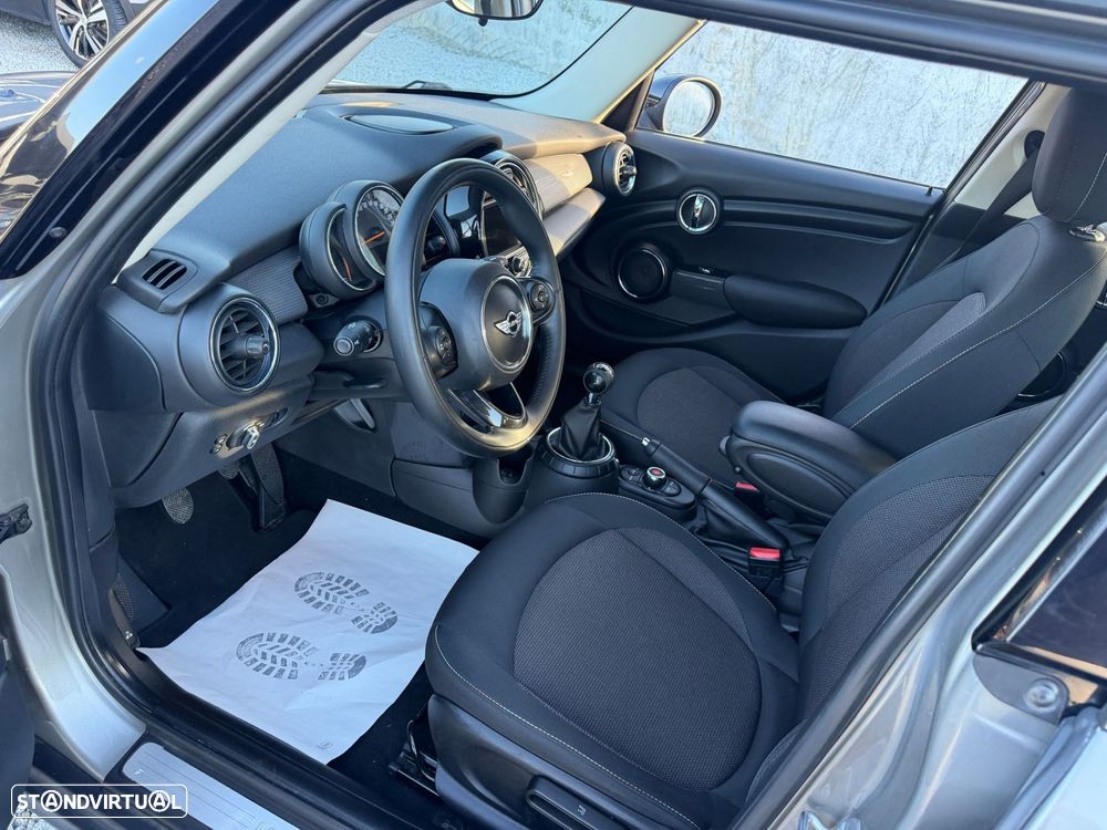 MINI 5 Portas Cooper D - 8