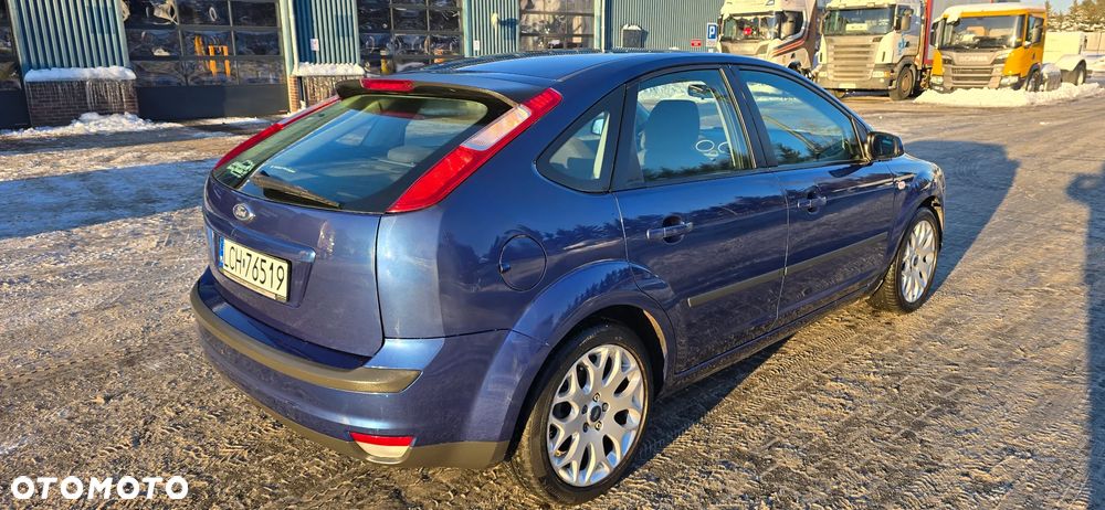 Ford Focus 1.6 16V Sport - 4
