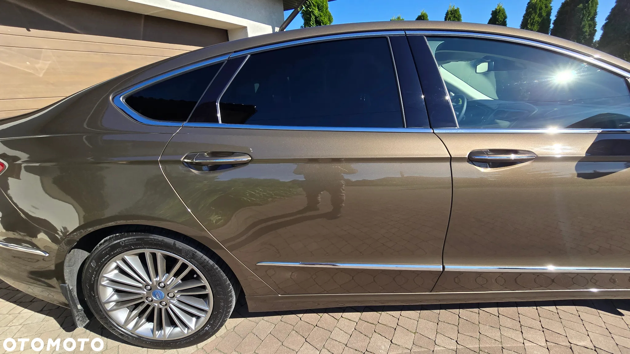 Ford Mondeo Vignale 2.0 EcoBoost - 21