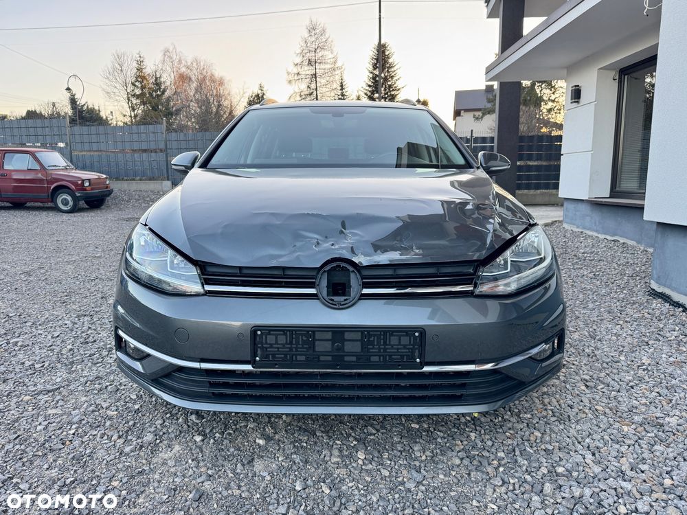 Volkswagen Golf - 12