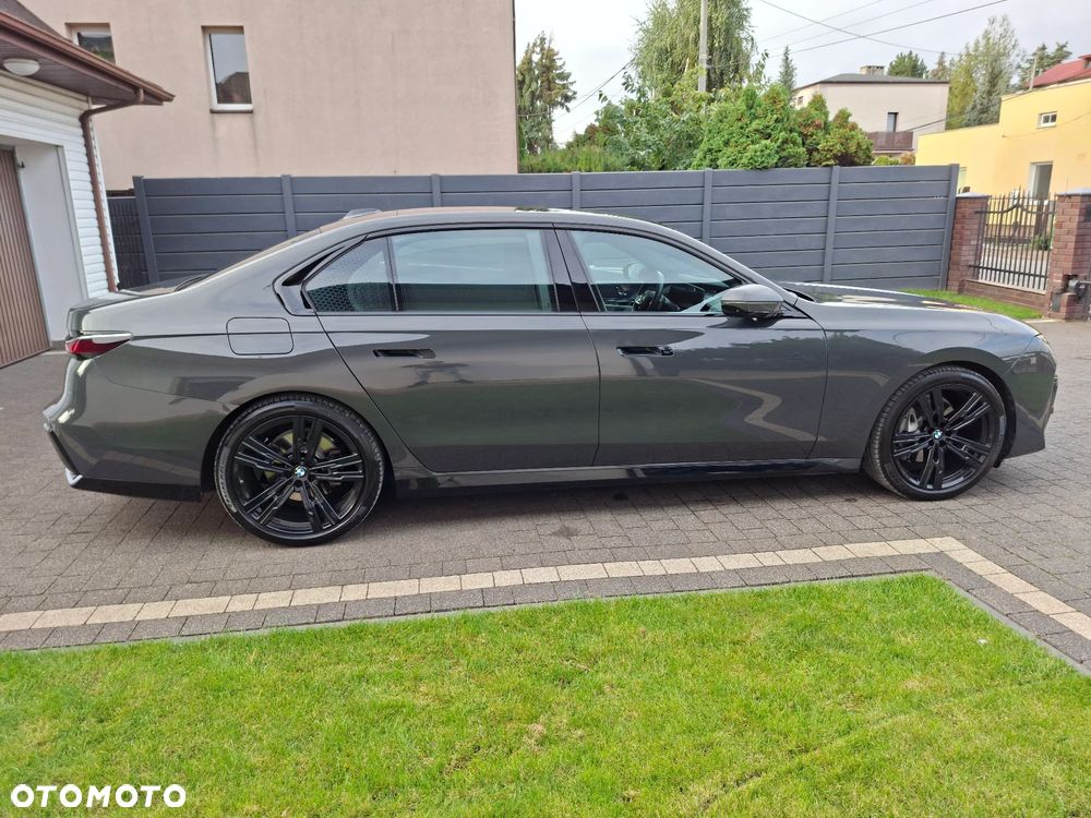 BMW Seria 7 - 7