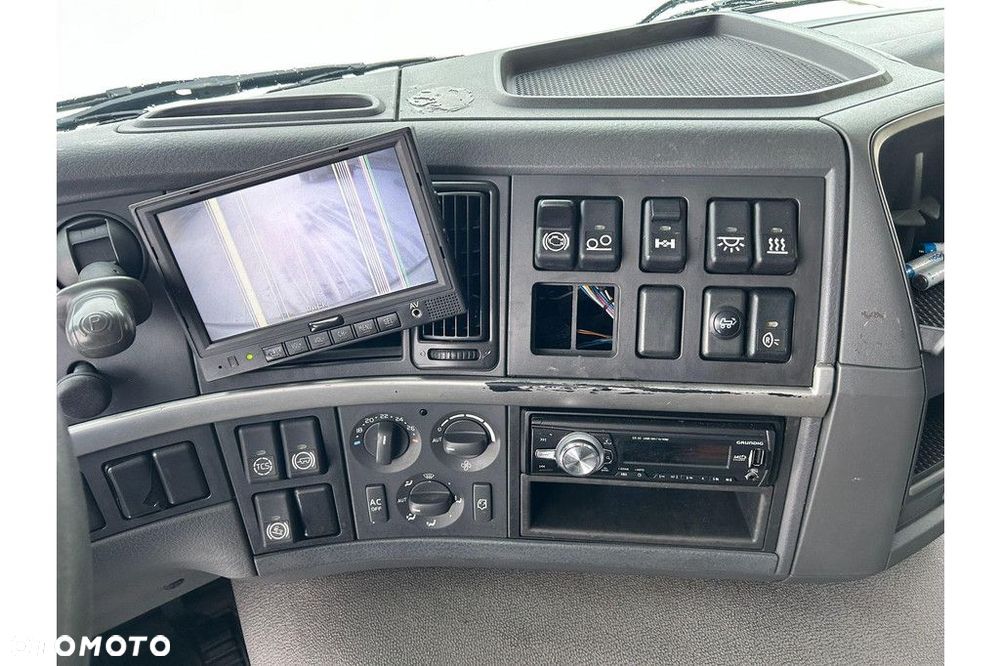 Volvo FM300 6X2*4 EURO5 + SIDE OPENING - 18