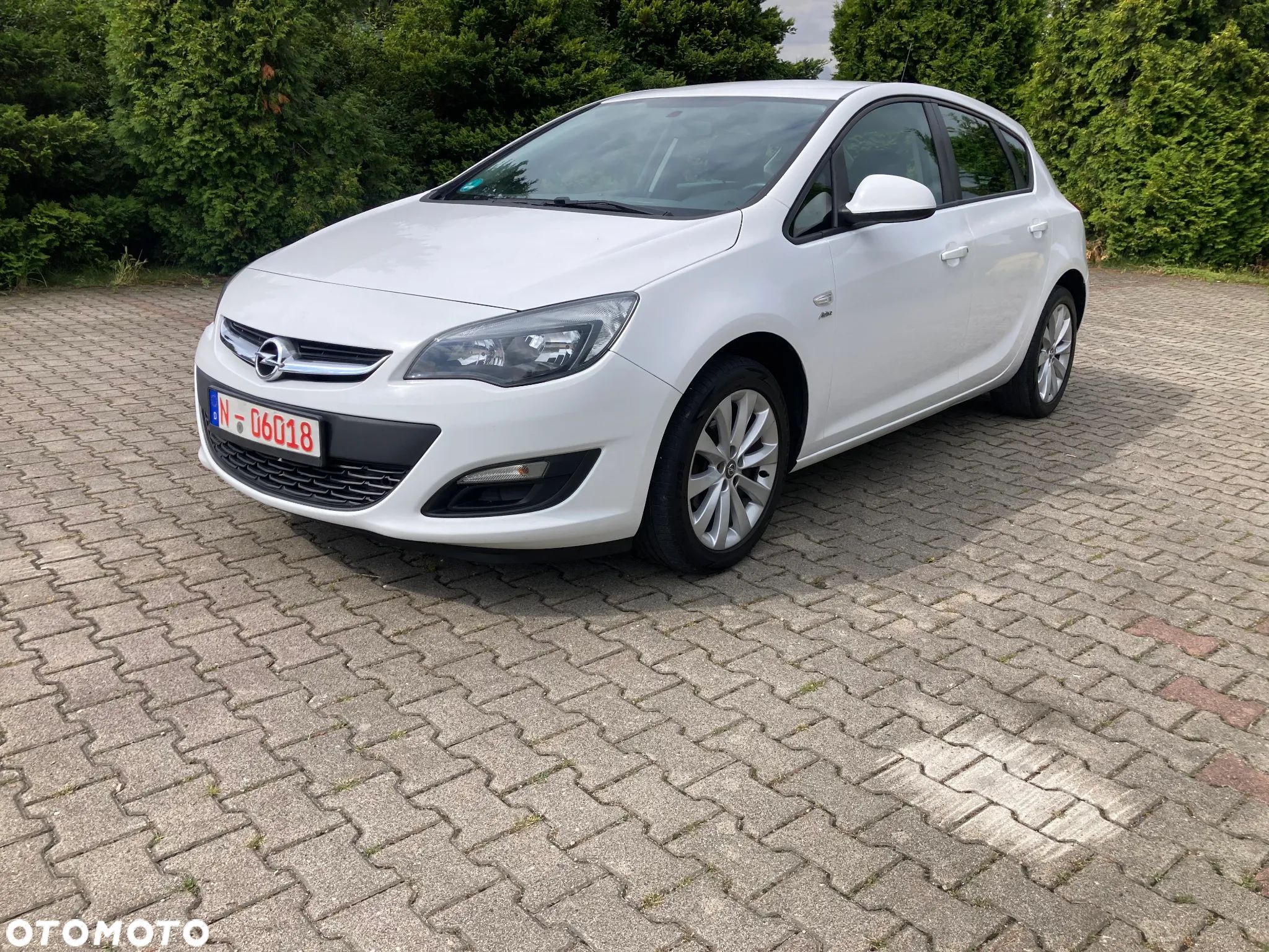 Opel Astra 1.4 Turbo Active - 1
