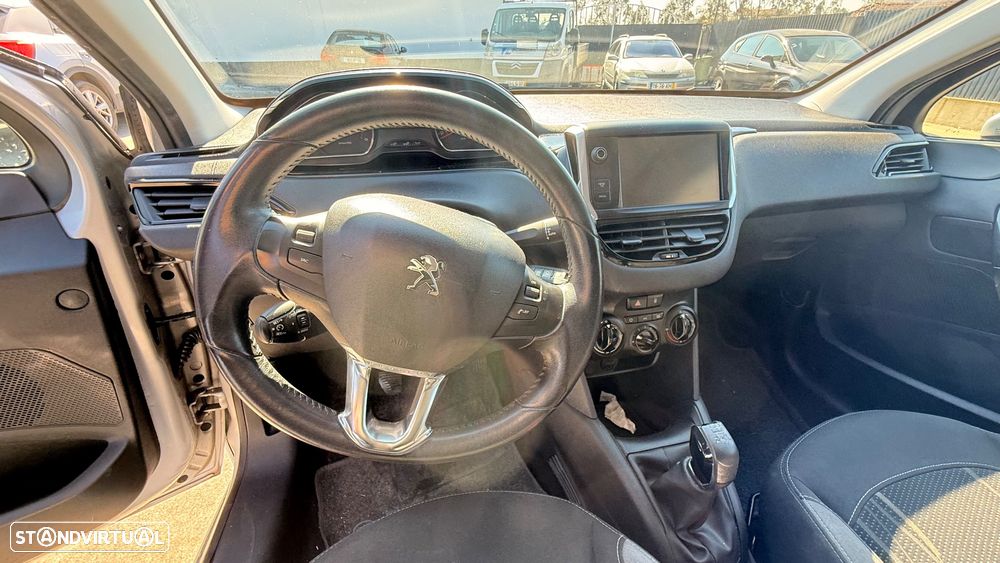 Peugeot 208 1.4 HDi Active - 16