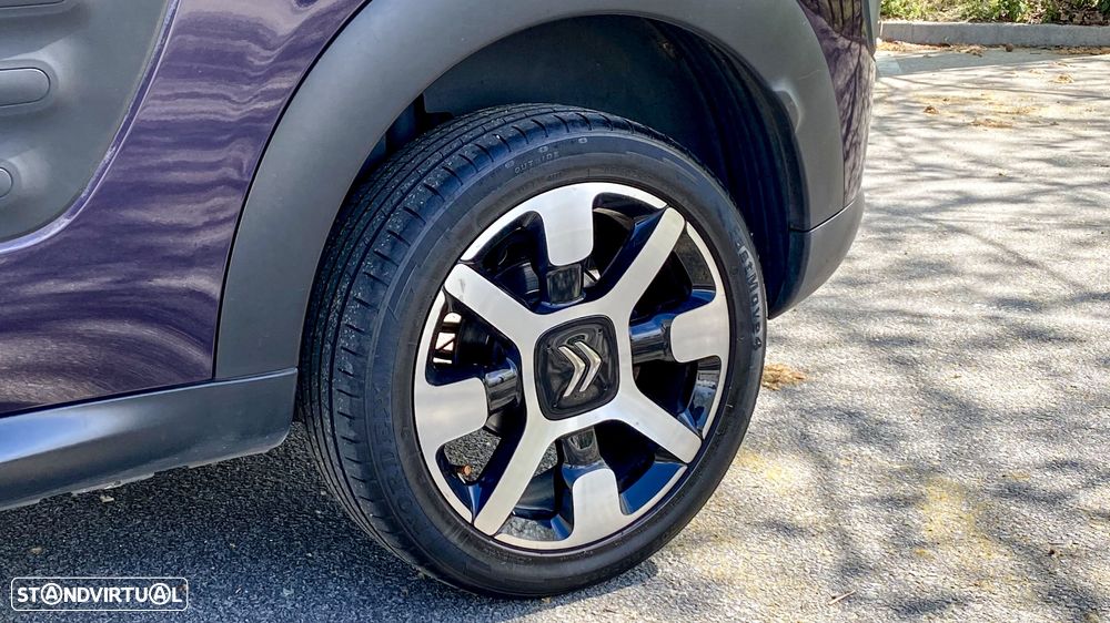 Citroën C4 Cactus 1.6 BlueHDi Shine Ed.Midnight - 30