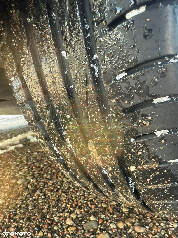 Volkswagen Caddy - 28