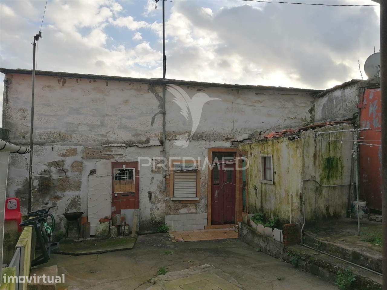 Moradia térrea antiga para venda na Rua Senhora da Hora, Campanhã,... - Grande imagem: 5/12