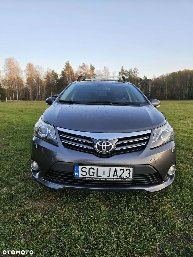 Toyota Avensis 2.0 D-4D Active - 3