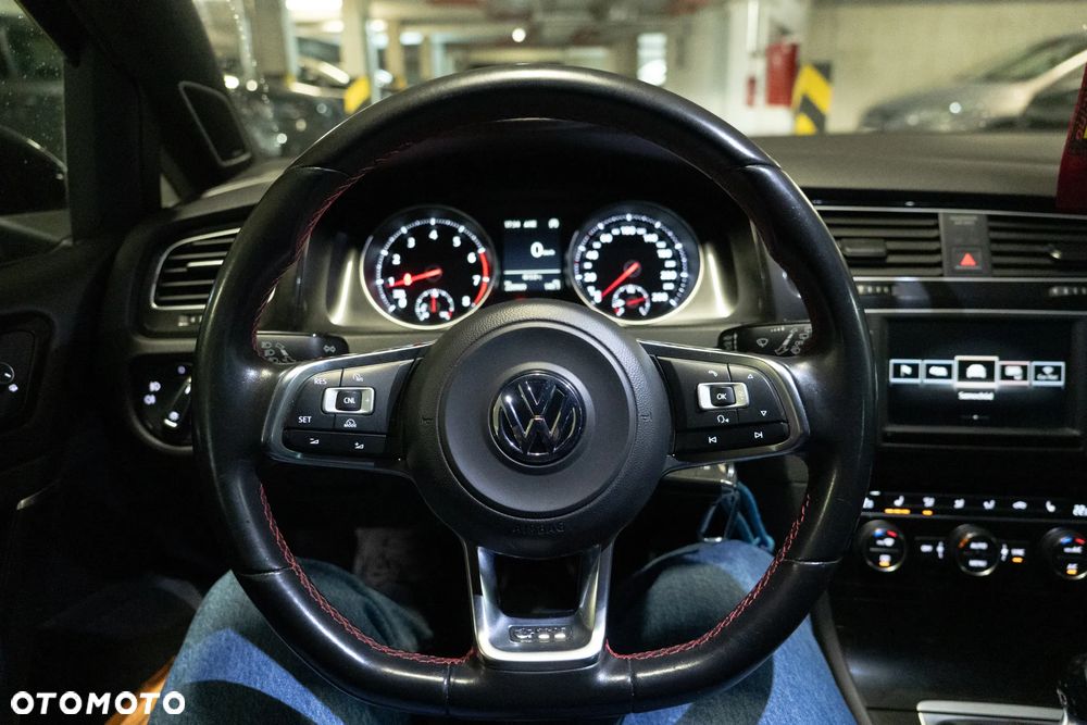 Volkswagen Golf GTI BlueMotion Technology - 6