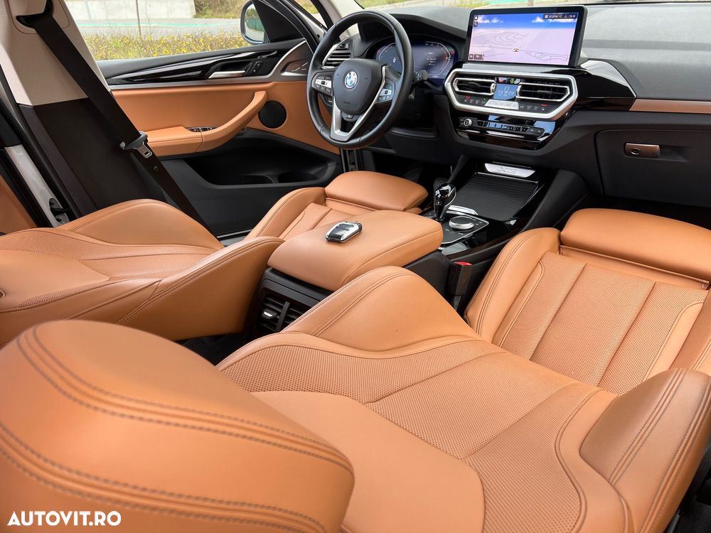 BMW X3 xDrive20d AT Luxury Line - 22