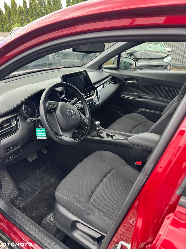 Toyota C-HR - 5