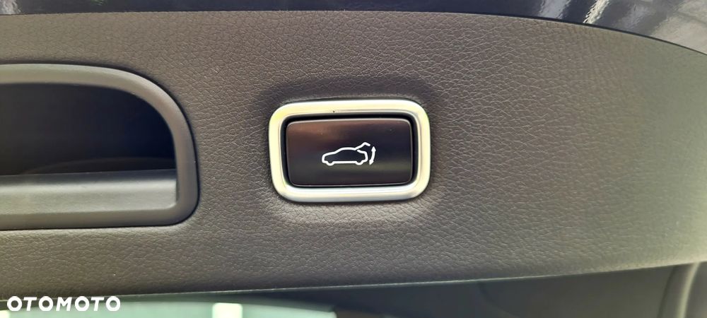 Kia Stinger 2.0 T-GDI GT Line - 25