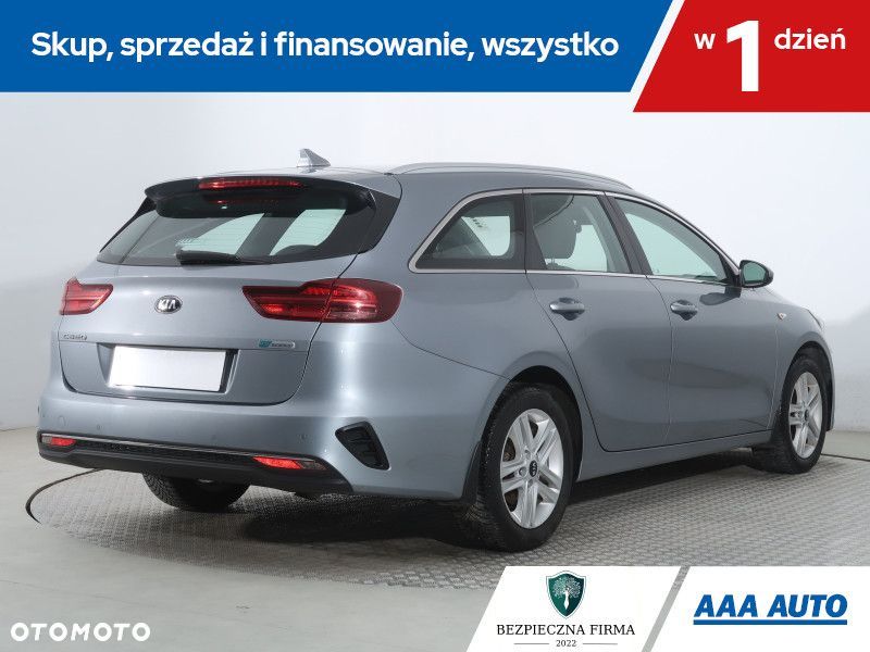 Kia Ceed - 6
