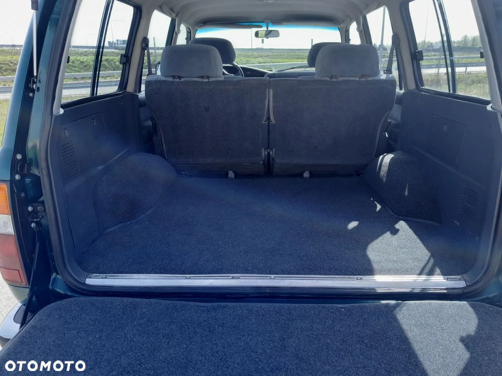 Toyota Land Cruiser HDJ80 - 10