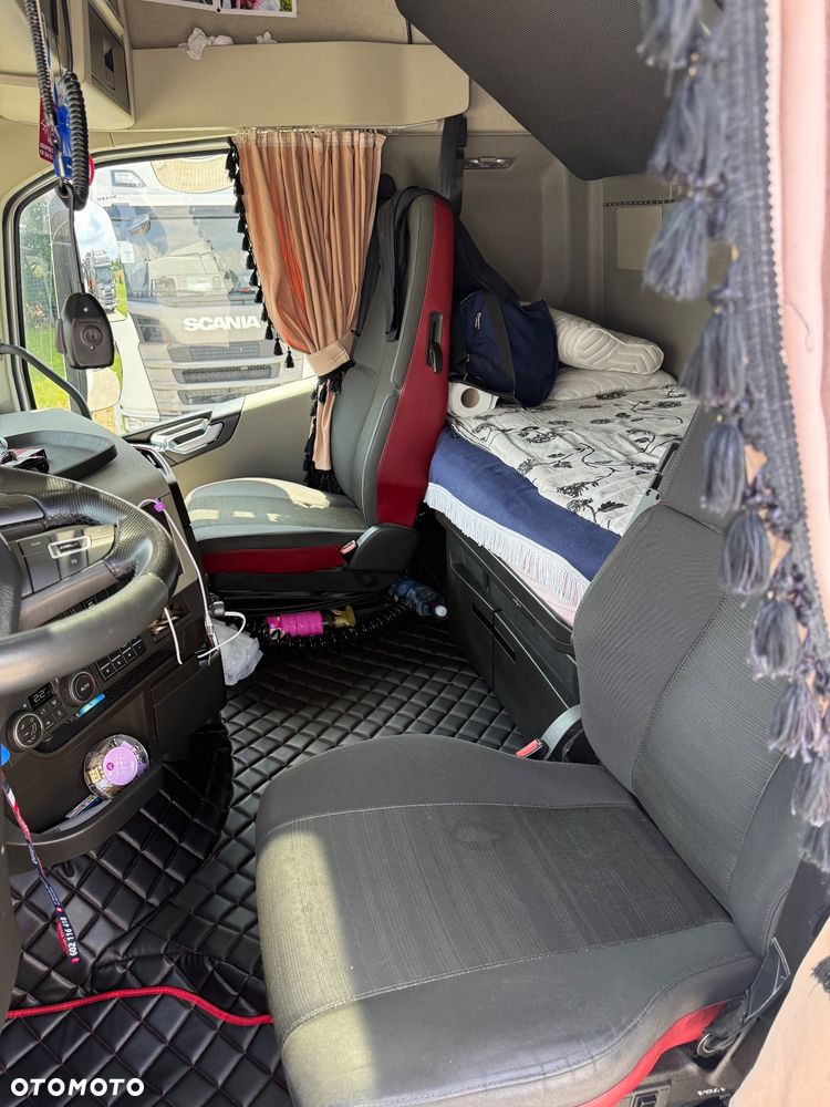 Volvo FH 460 / MEGA / TV / XL / WAGA / Salon PL / nowe OPONY / BDB / XENON / LED - 11