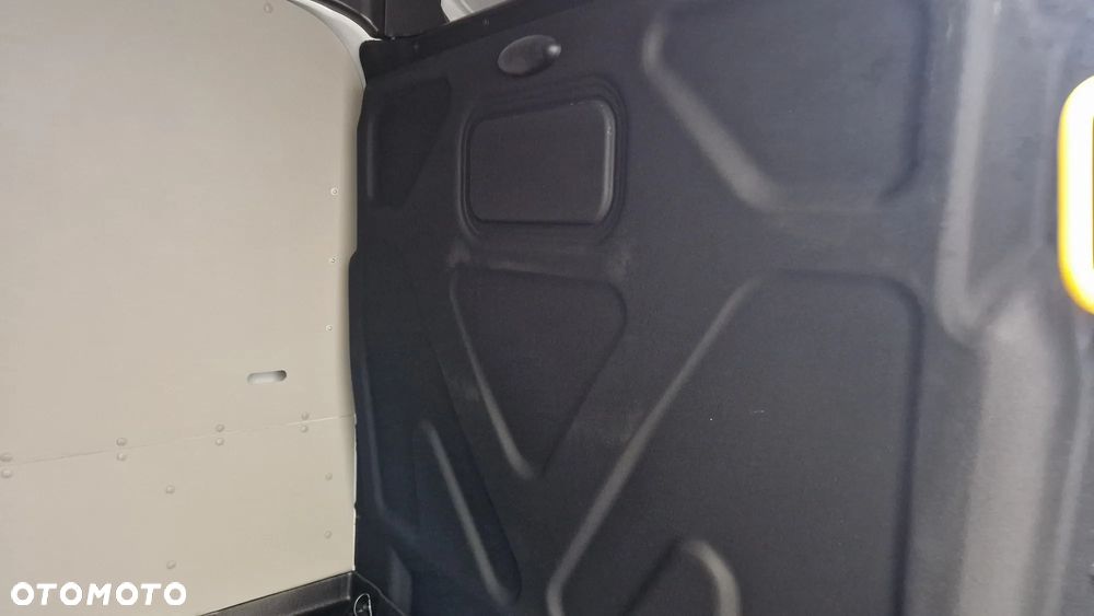 Ford TRANSIT 350 L4H3 - 24