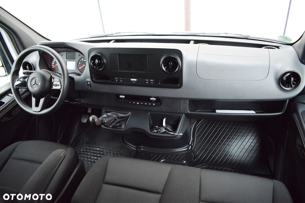 Mercedes-Benz Sprinter 315 CDI BRYGADÓWKA 907/910 - 33