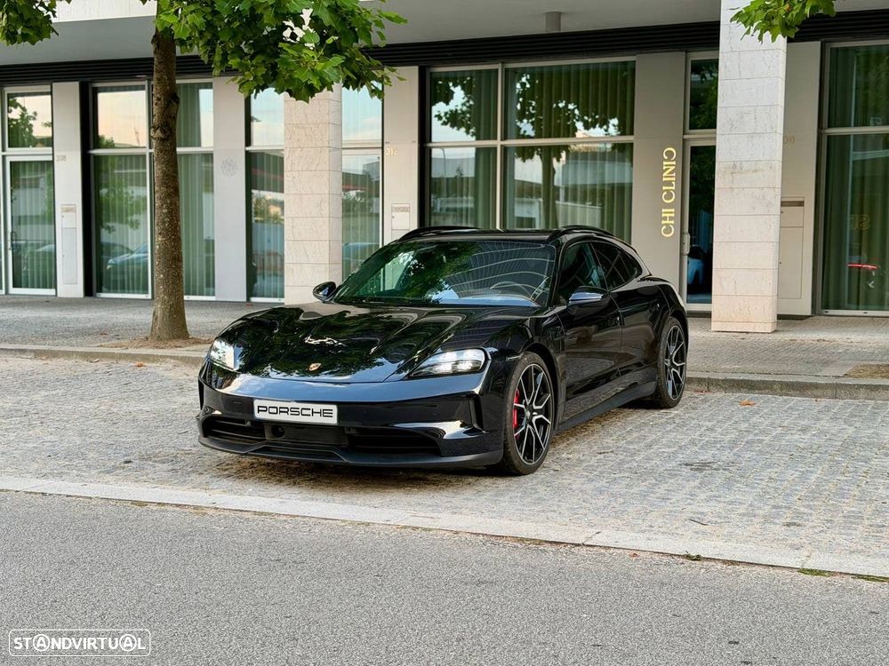 Porsche Taycan Sport Turismo 4S - 8