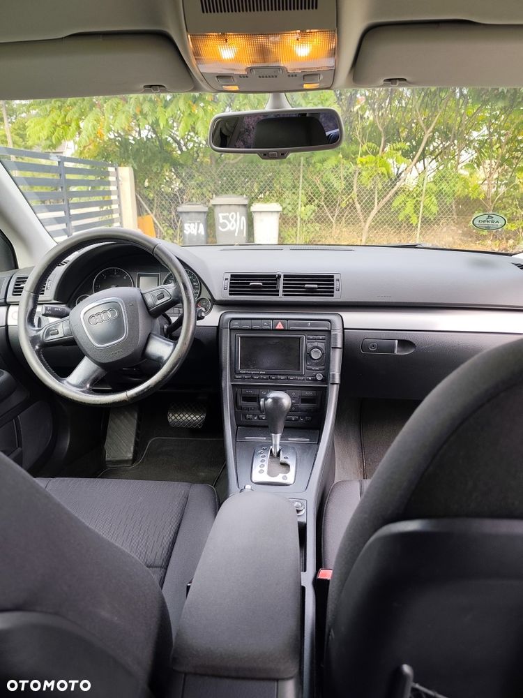Audi A4 Avant - 6