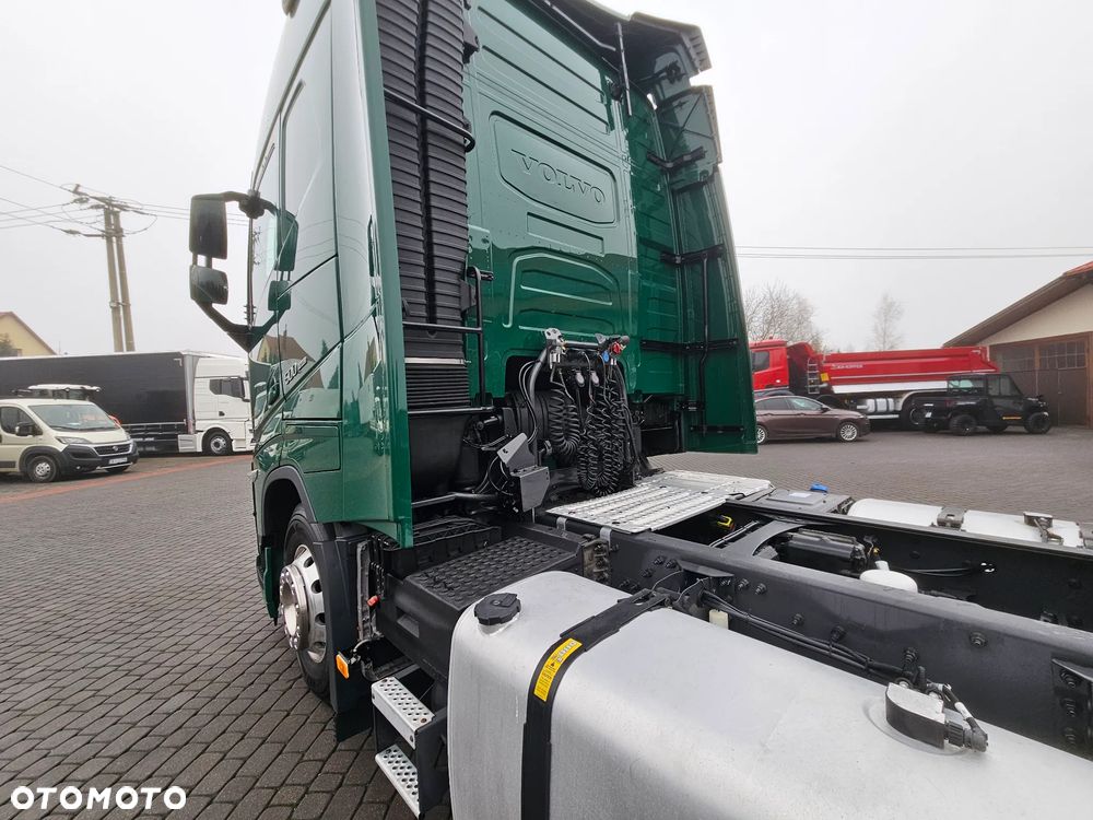 Volvo FH 500 I-SAVE CAŁY NA PODUSZKACH PRZÓD I TYŁ! - 9