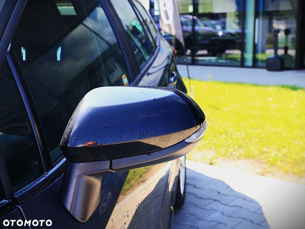 Toyota Corolla 1.8 Hybrid Comfort - 10
