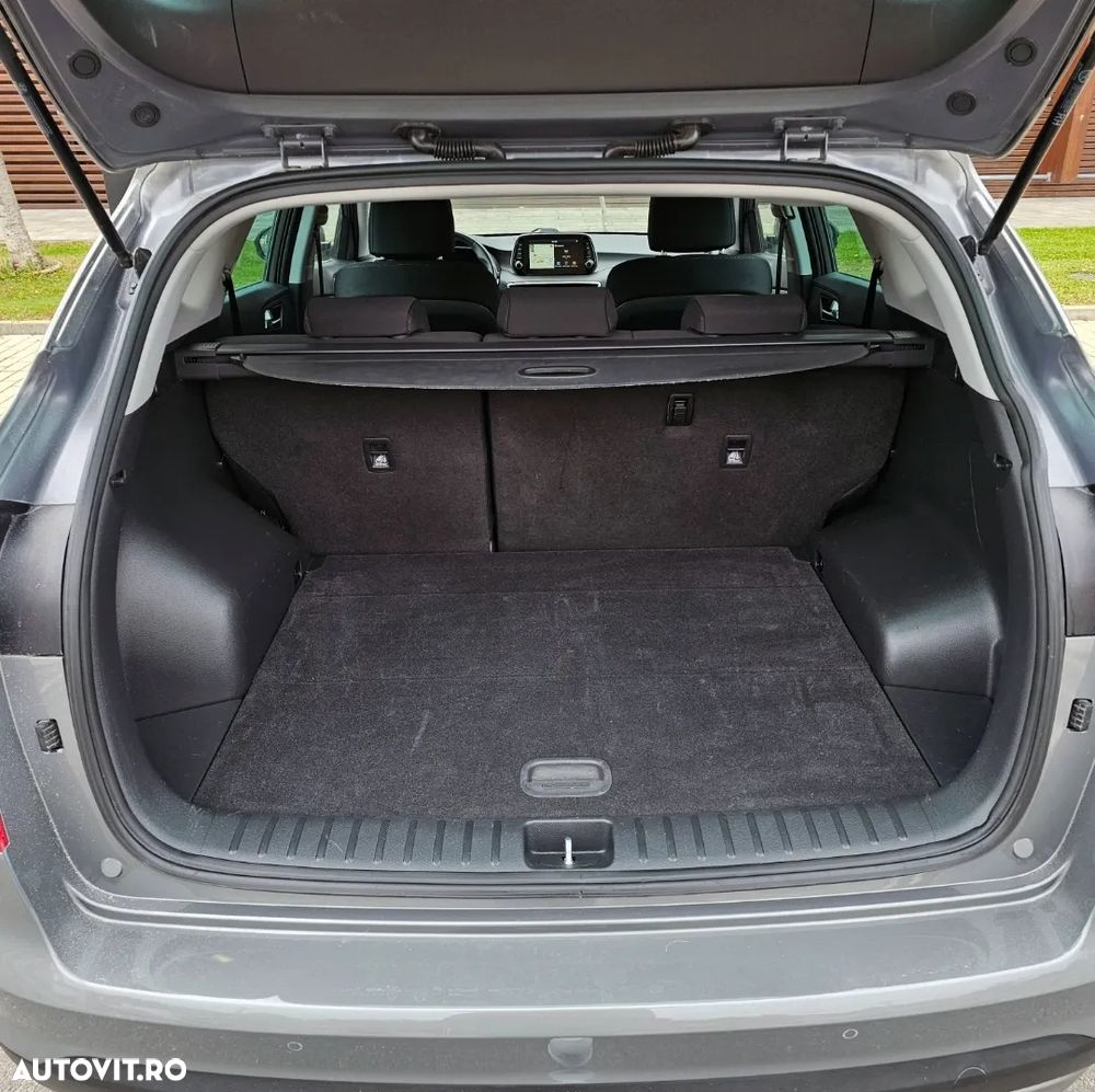 Hyundai Tucson 1.6 CRDi 48V-Hybrid 2WD DCT Select - 17