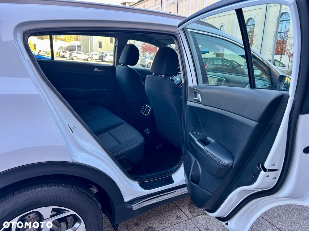 Kia Sportage 1.6 T-GDI 2WD VISION - 20