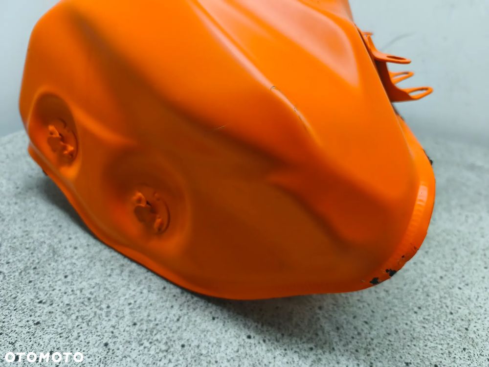 Bak, zbiornik paliwa KTM 390 Duke 24- - 28