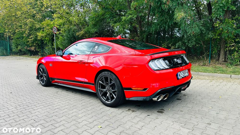 Ford Mustang - 7
