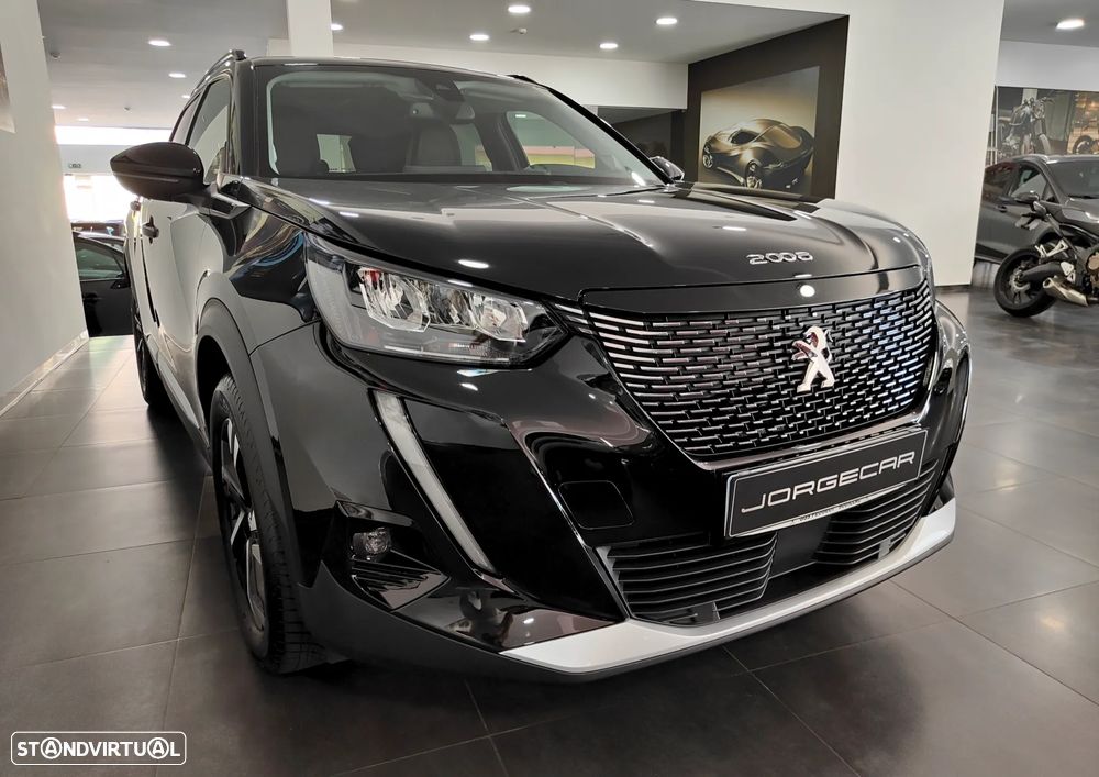 Peugeot 2008 1.2 PureTech Allure EAT8 - 5
