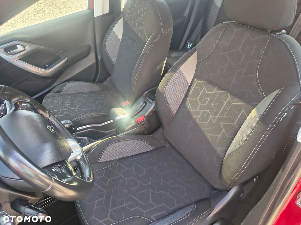 Peugeot 2008 Blue-HDi FAP 100 STOP & START Style - 15