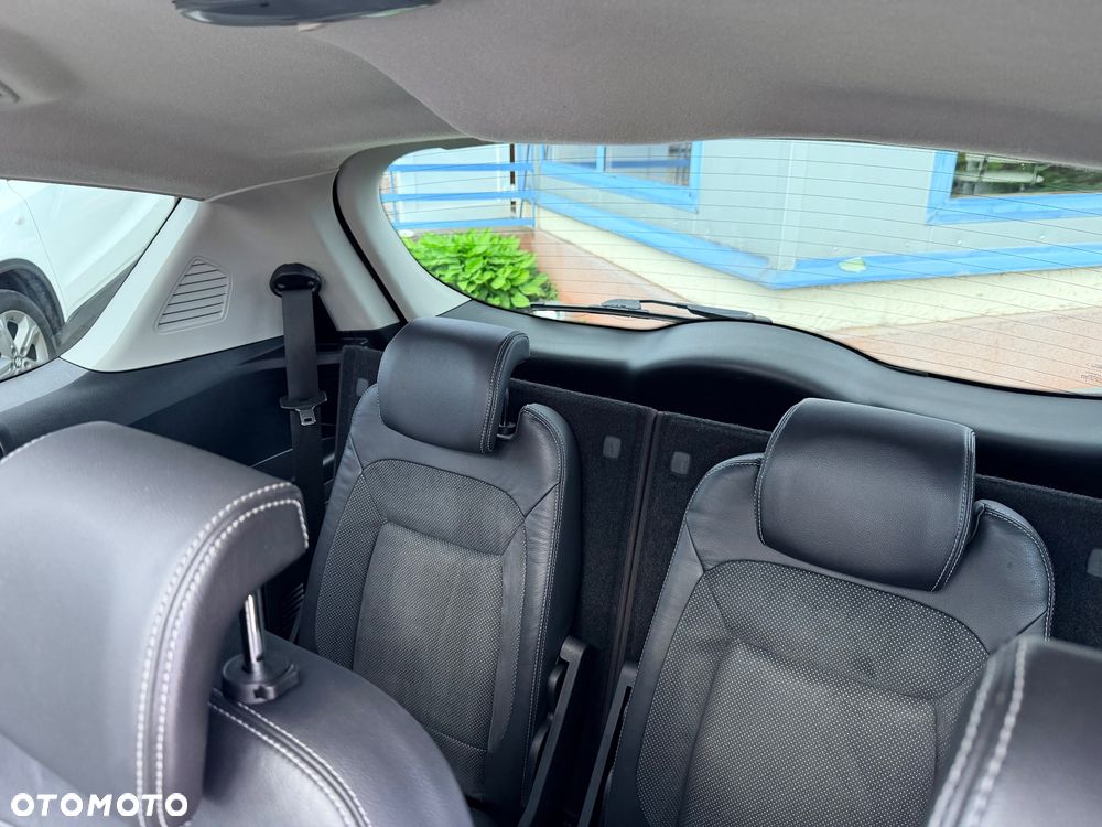 Ford S-Max 2.0 TDCi Titanium - 18