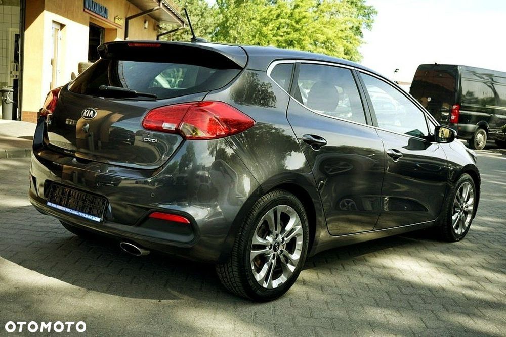 Kia Ceed - 7