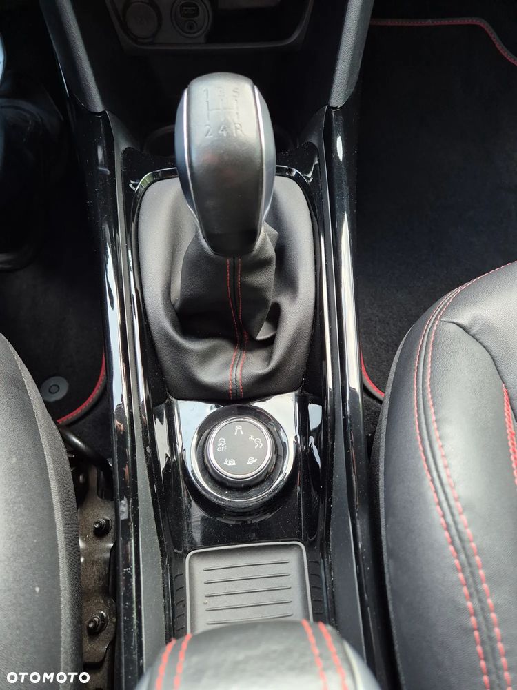 Peugeot 2008 PureTech 110 Stop&Start GT-Line Edition - 17