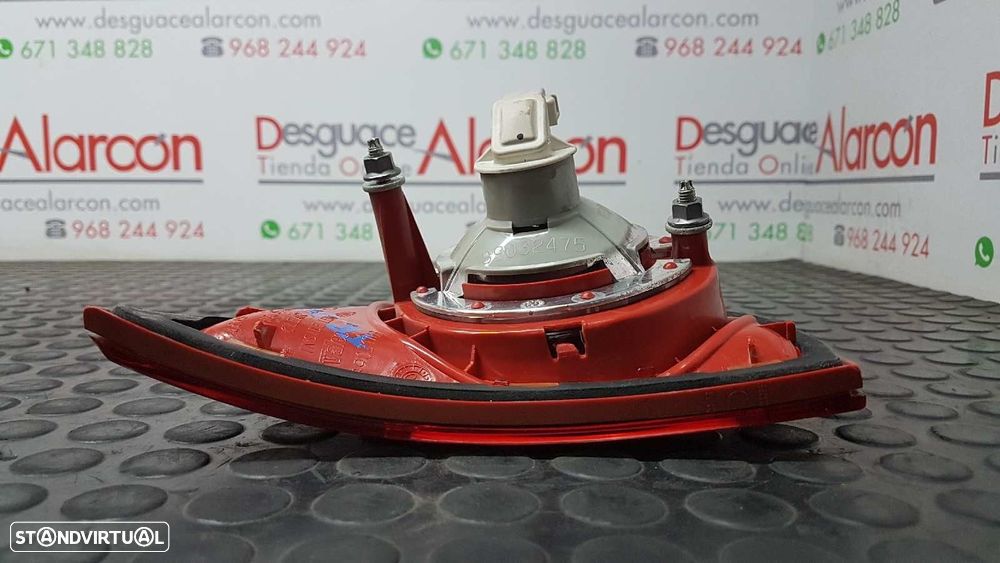 FAROLIM TRASEIRO DIREITO VOLKSWAGEN GOLF V BERLINA (1K1) SPORTLINE - 5