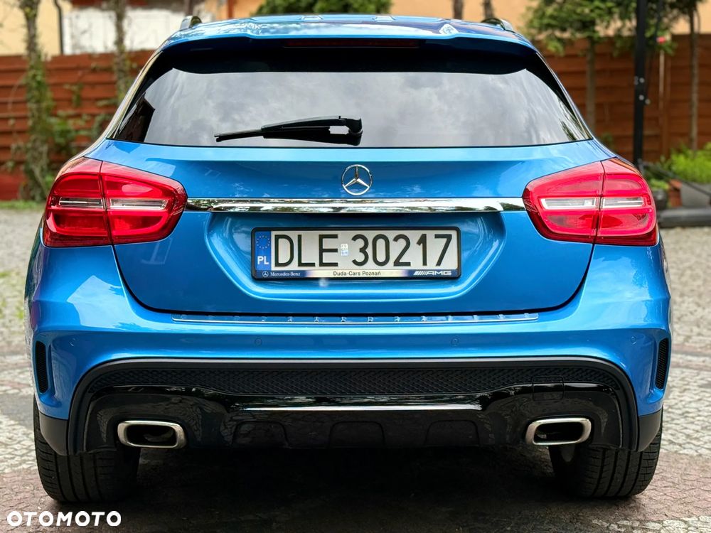 Mercedes-Benz GLA - 5
