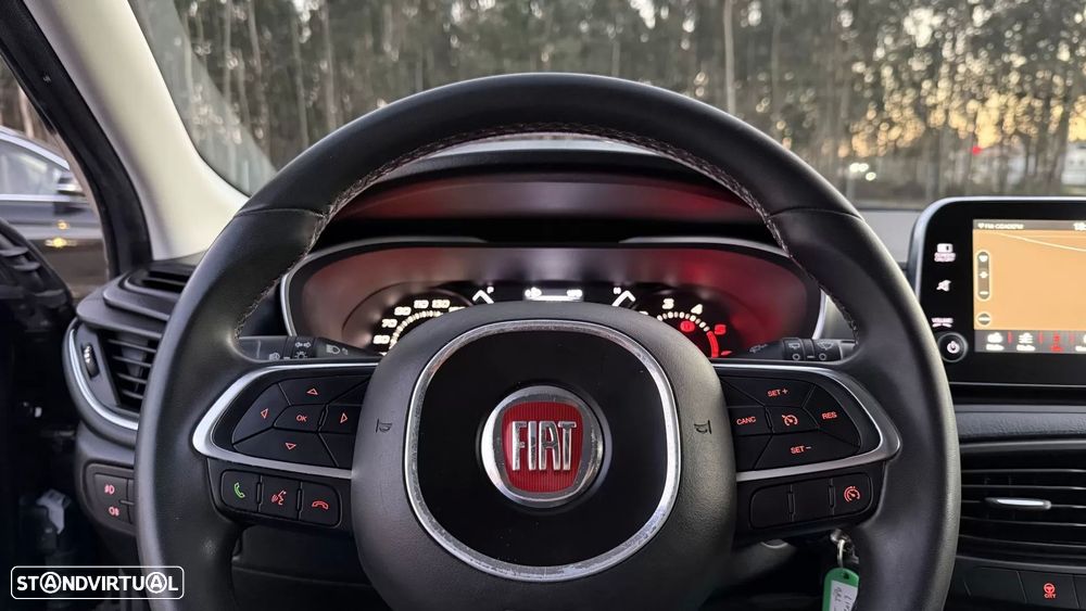 Fiat Tipo Station Wagon 1.3 M-Jet Lounge Tech - 33